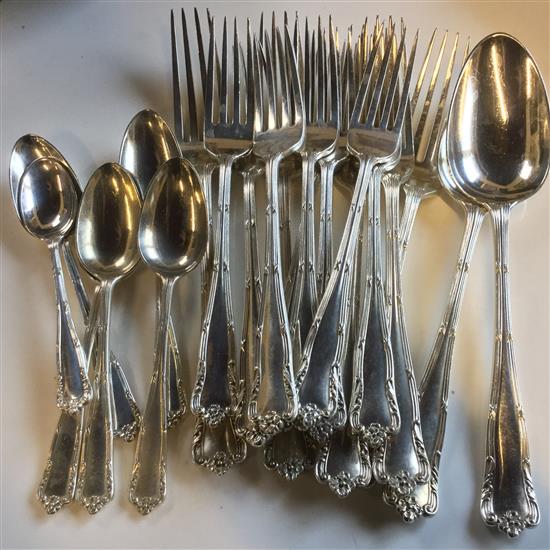 A collection of Marie pattern silver flatware